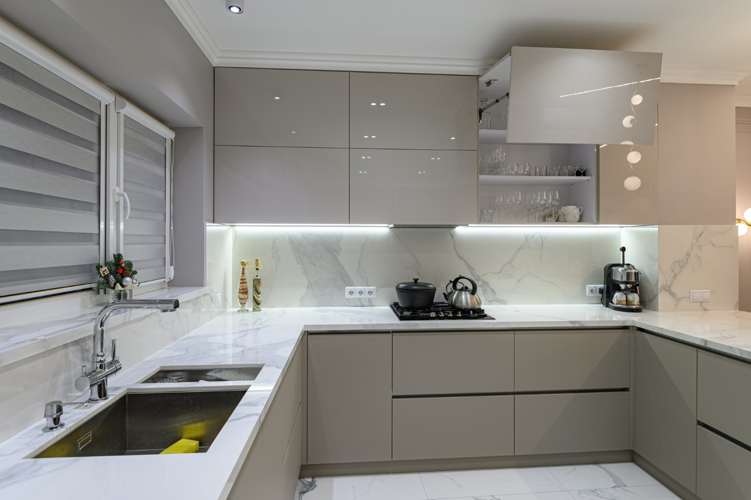 Custom kitchen cabinet installation Houston TX